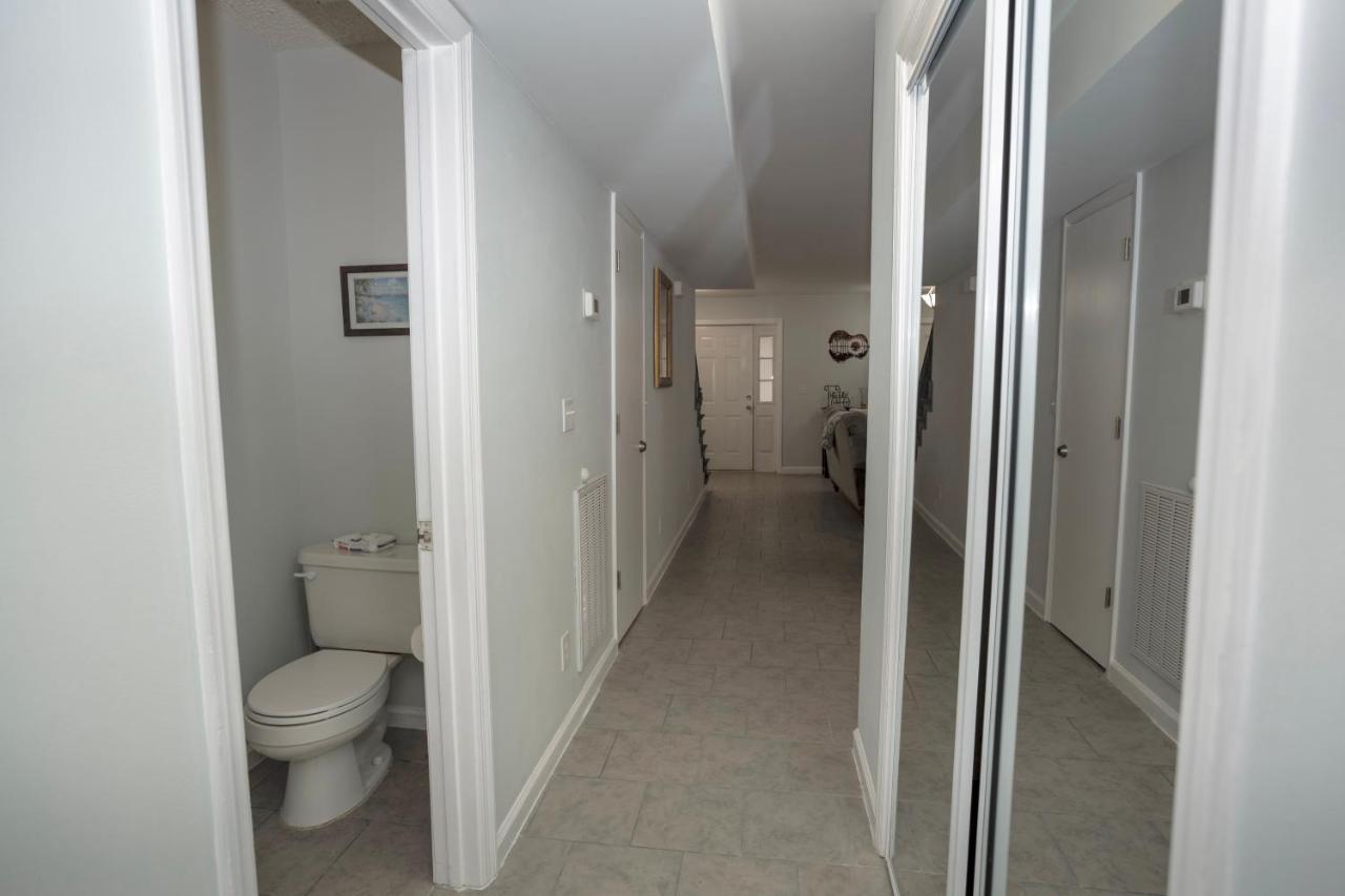 Elegant 3 Bedroom Apt With Free Parking And Balcony Nashville Esterno foto